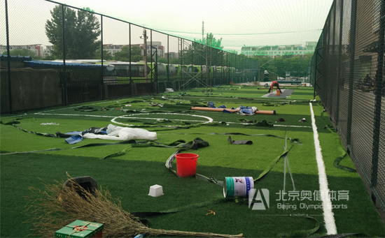 人造草坪足球場鋪裝施工標(biāo)準(zhǔn)