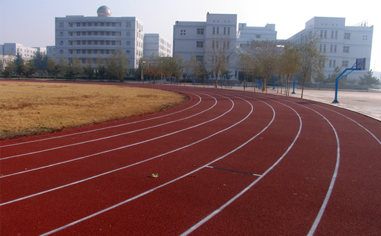 冬季塑膠跑道的施工工藝方法及保護措施