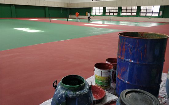 硬地網球場面層施工圖片